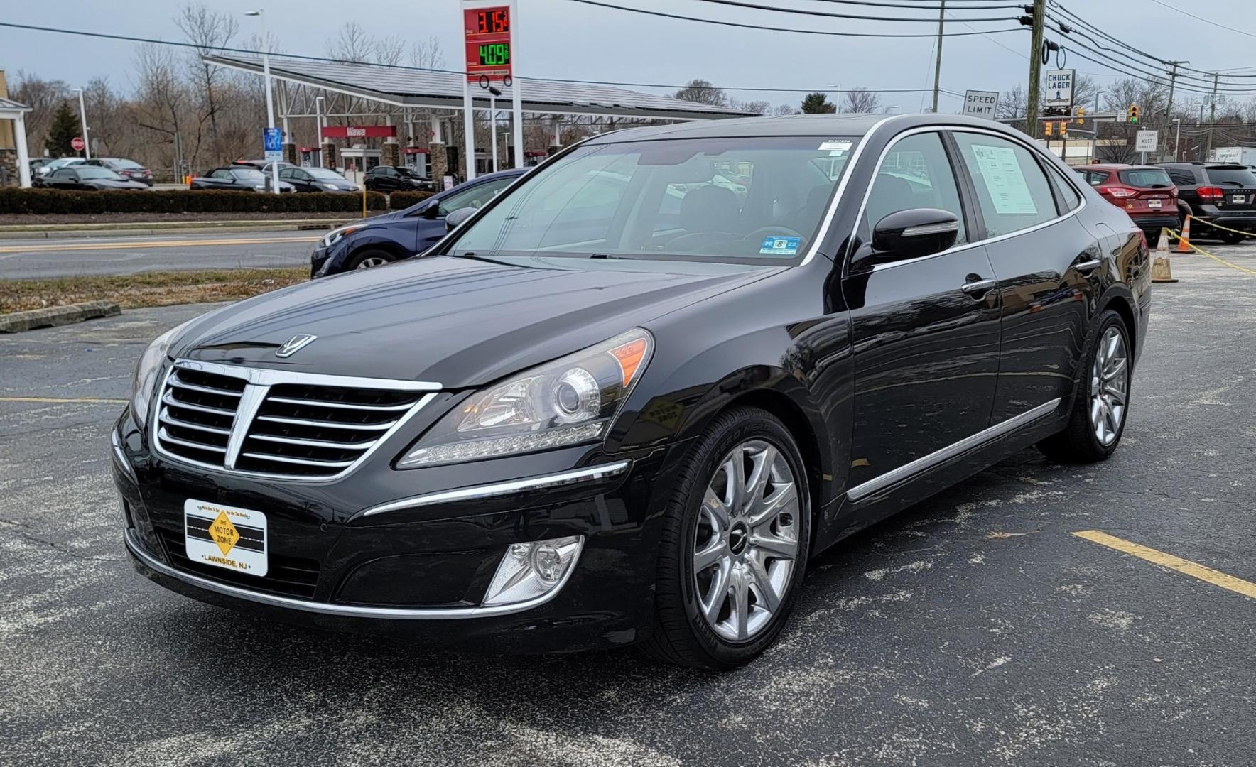 2011 BLACK /Black Leather Hyundai Equus 4dr Sdn Ultimate (KMHGH4JF5BU) with an V8, 4.6 Liter engine, Automatic transmission, located at 1010 N White Horse Pike, Stratford, NJ, 08084, (856) 262-9500, 39.838921, -75.011497 - Photo#1